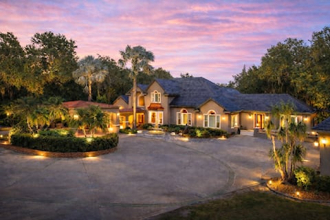 Lakefront 12BR Estate | Pool, Games, Weddings