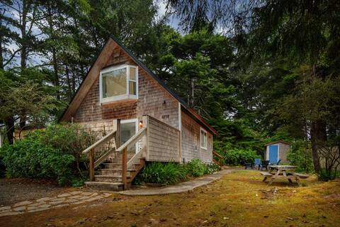 Cottage, Pet Friendly, Beach, Jacuzzi, Fire-Pit