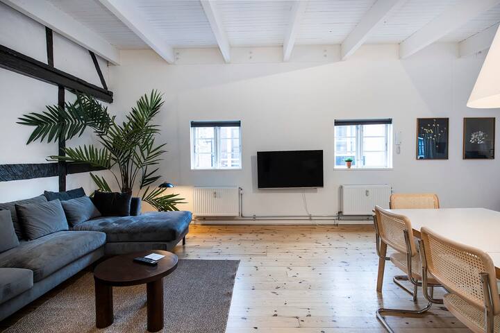 The Townhouse by Daniel&Jacob’s gallery image 5