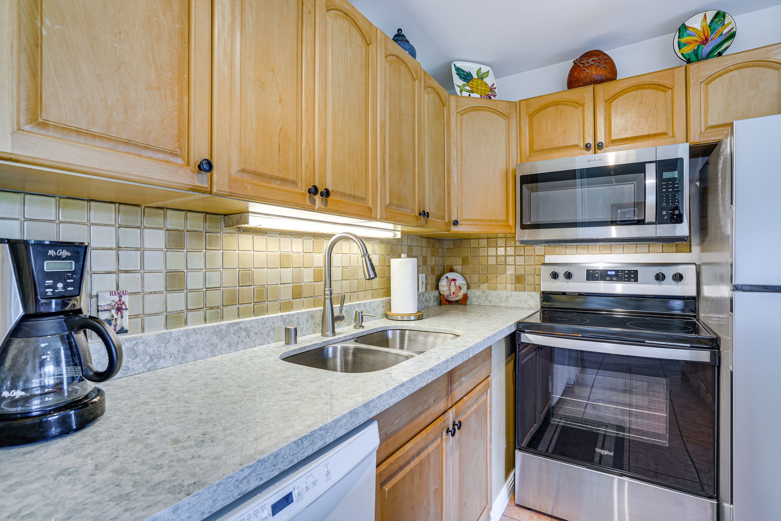 Condo in Kahuku · ★4.69 · 1 bedroom · 2 beds · 1 private bath - Image 5