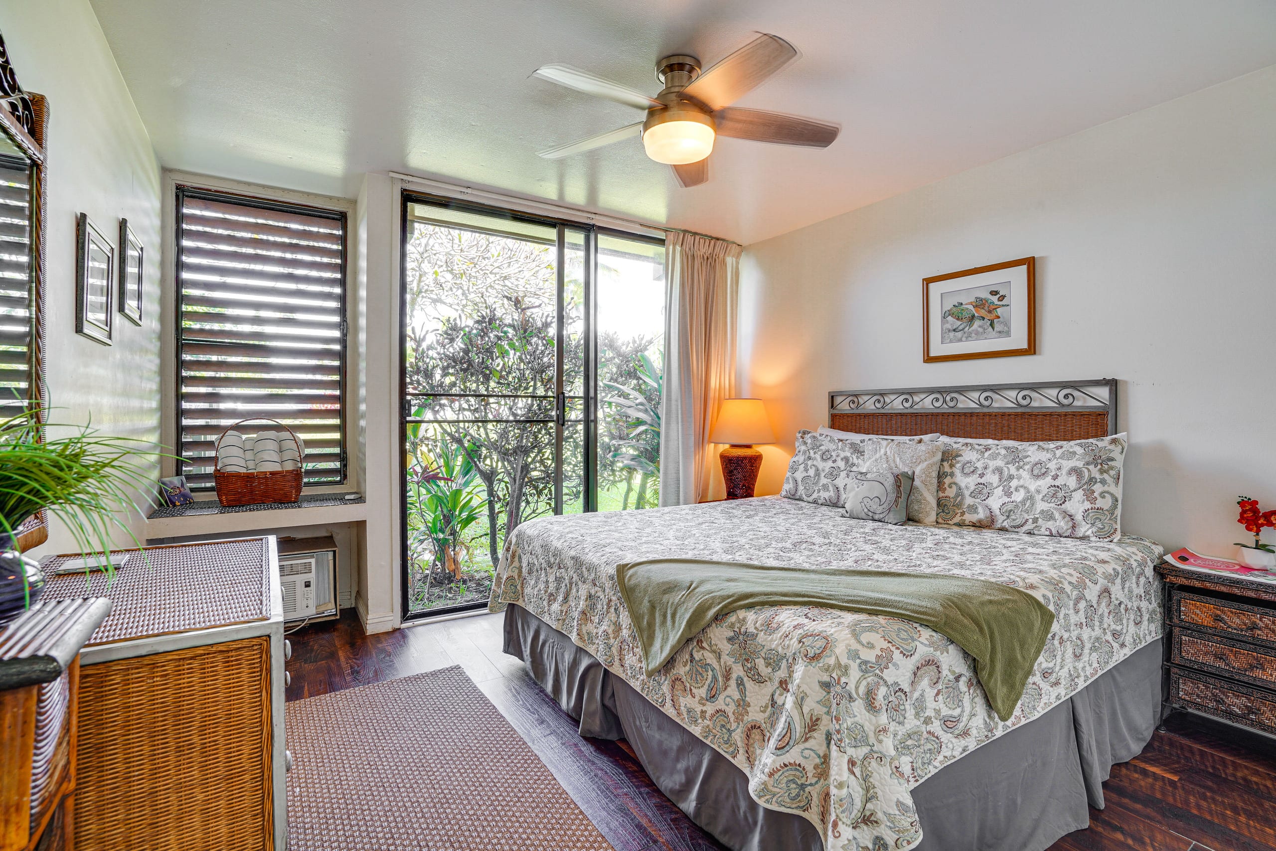 Condo in Kahuku · ★4.69 · 1 bedroom · 2 beds · 1 private bath - Image 13