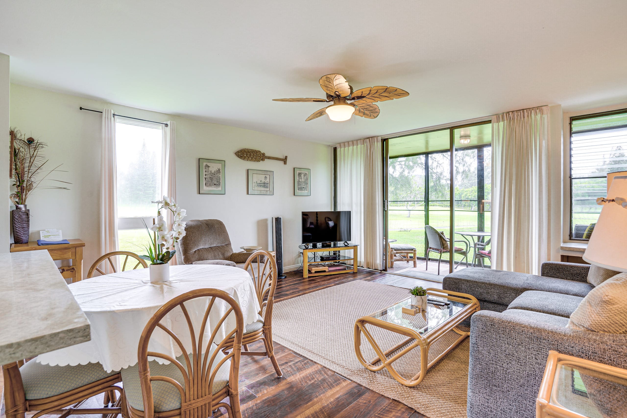 Condo in Kahuku · ★4.69 · 1 bedroom · 2 beds · 1 private bath - Image 3
