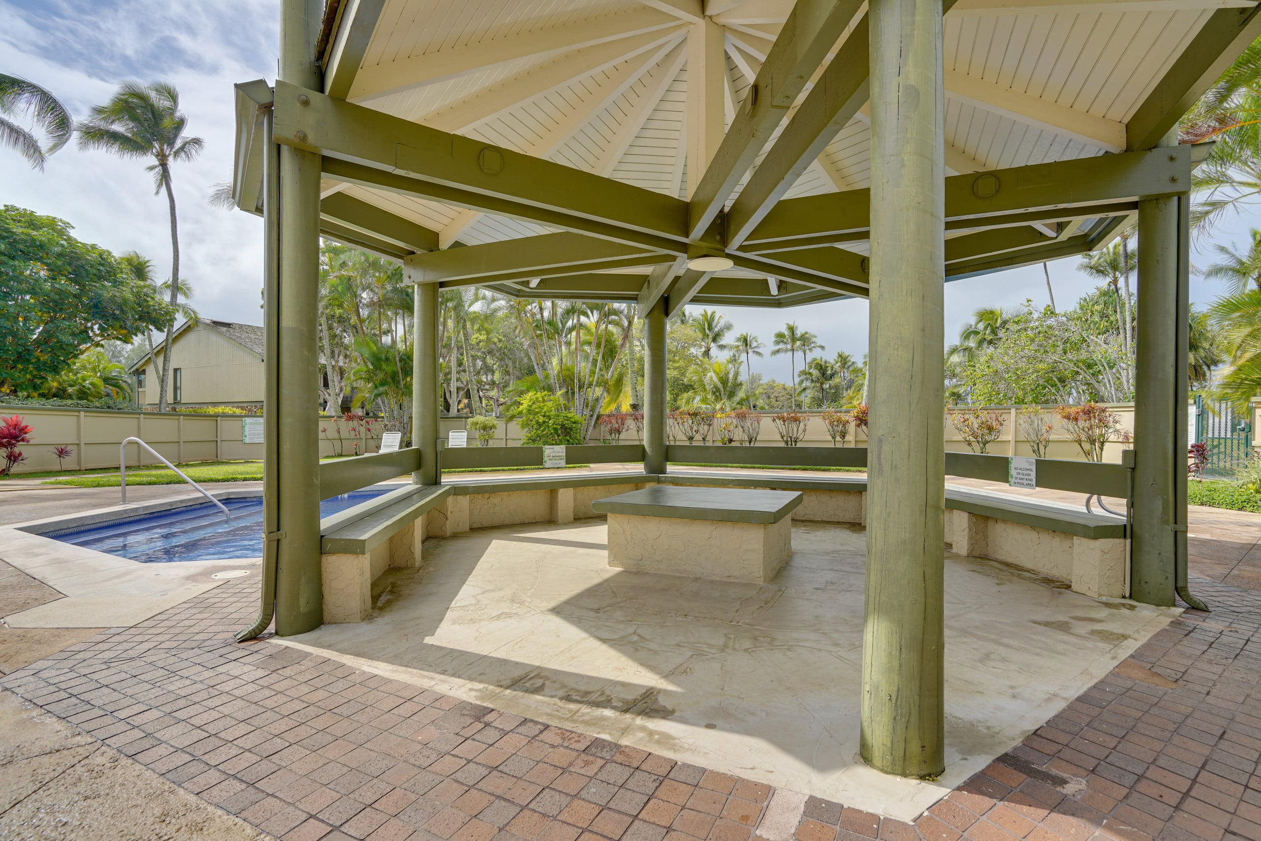 Condo in Kahuku · ★4.69 · 1 bedroom · 2 beds · 1 private bath - Image 24