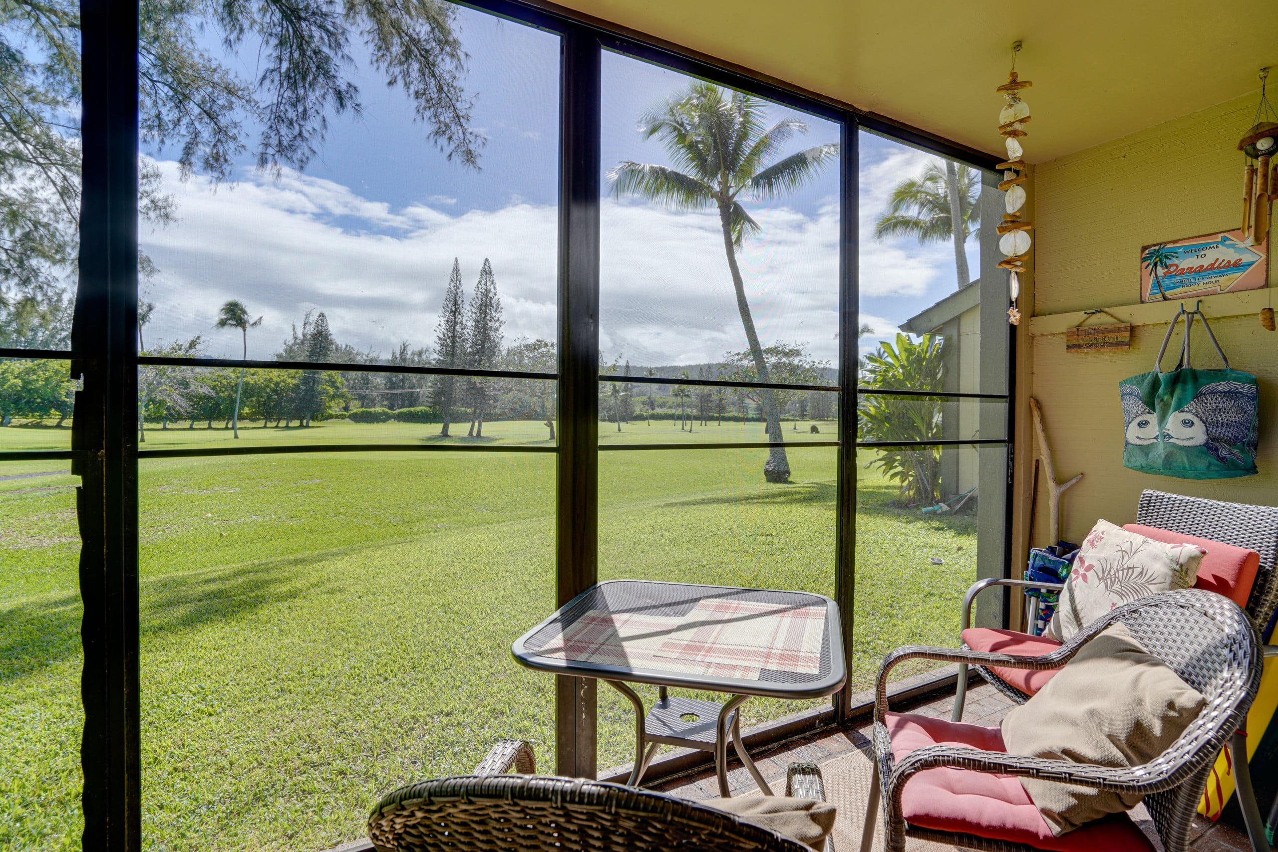 Condo in Kahuku · ★4.69 · 1 bedroom · 2 beds · 1 private bath - Image 1