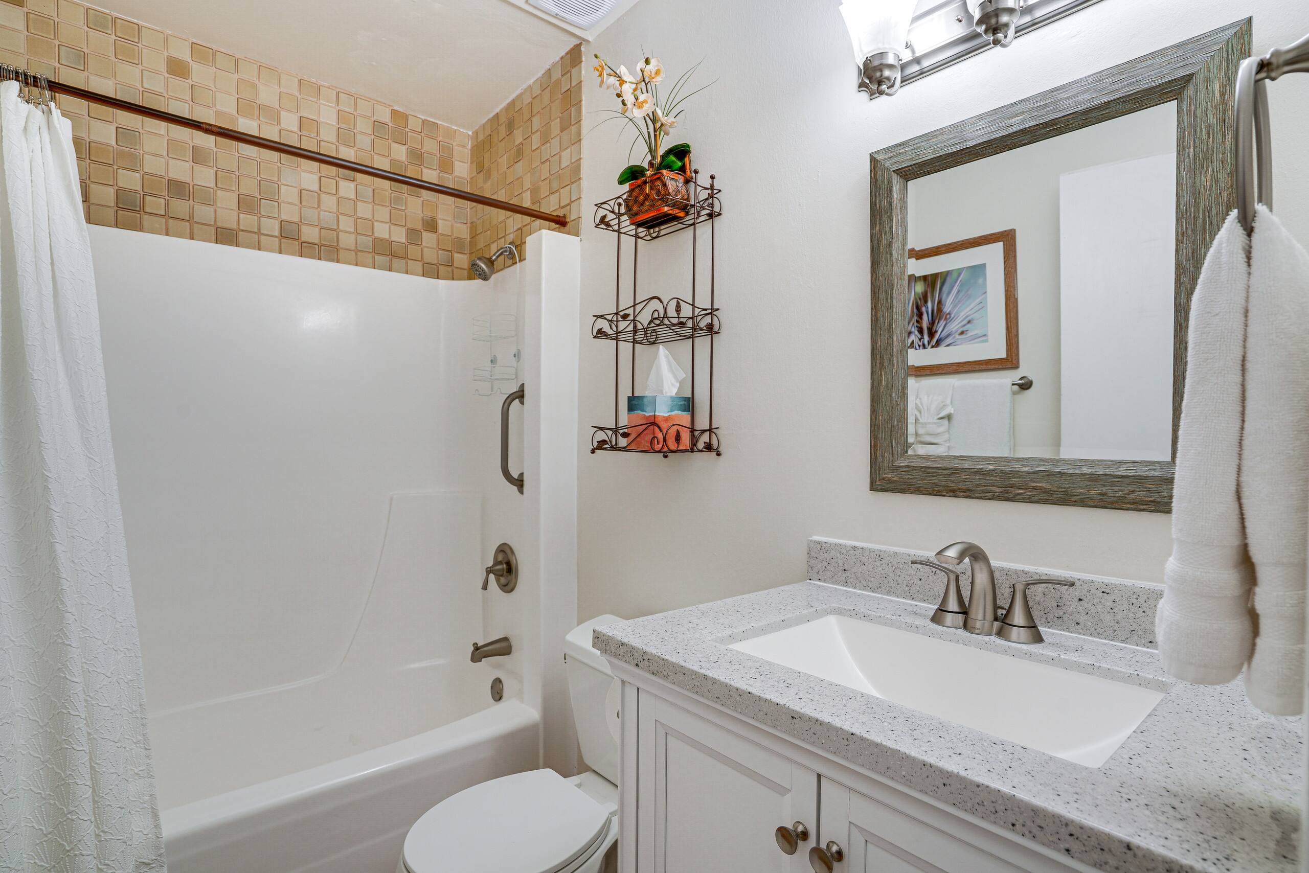 Condo in Kahuku · ★4.69 · 1 bedroom · 2 beds · 1 private bath - Image 18