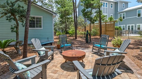 5 Mins to Beach | Old Florida Charm & Quiet Street