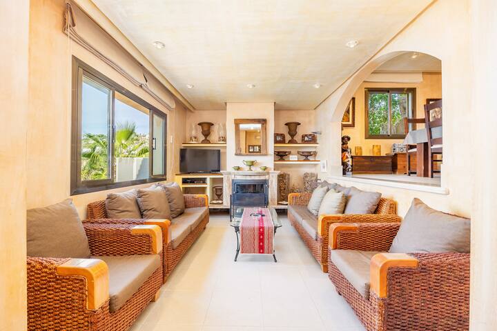 Villa Cala Llamp gallery image 5