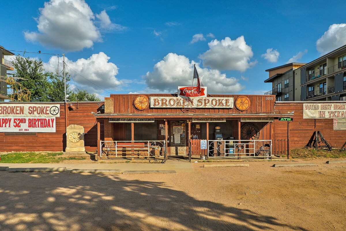 12 Mi to Dtwn: Austin Guest Cottage w/ Pool Access