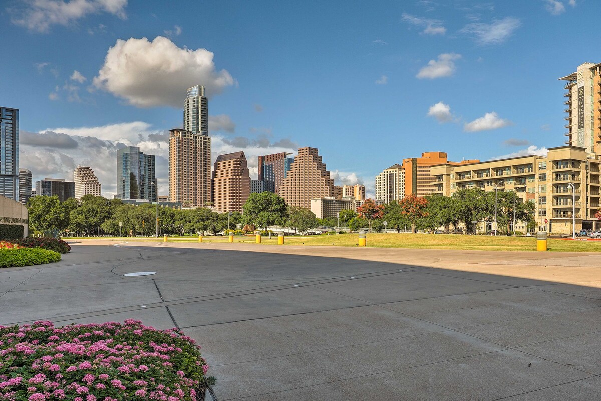 12 Mi to Dtwn: Austin Guest Cottage w/ Pool Access