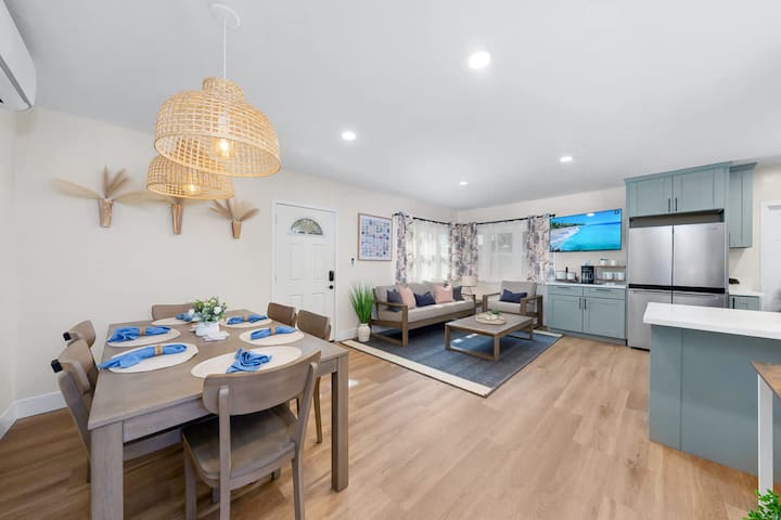 The Cozy Beach Nook, 150 Steps To The Sand