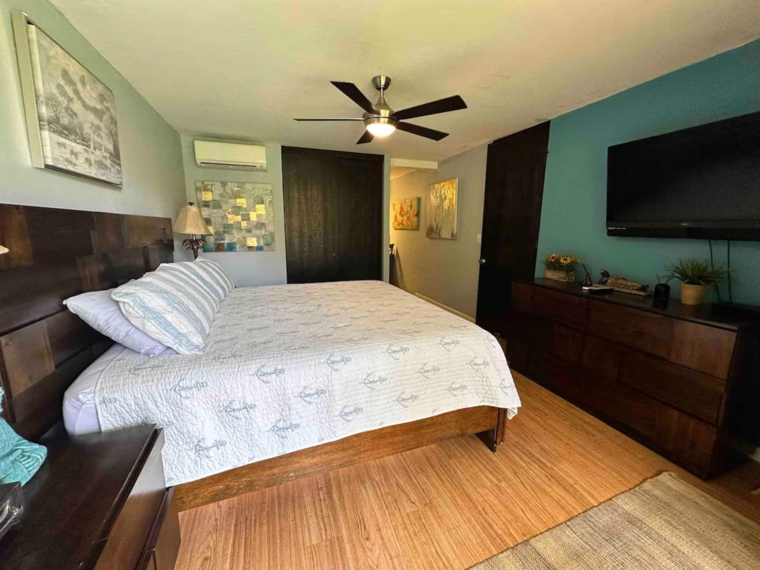 Condo in Kihei · ★4.73 · 2 bedrooms · 2 beds · 2 baths - Image 11