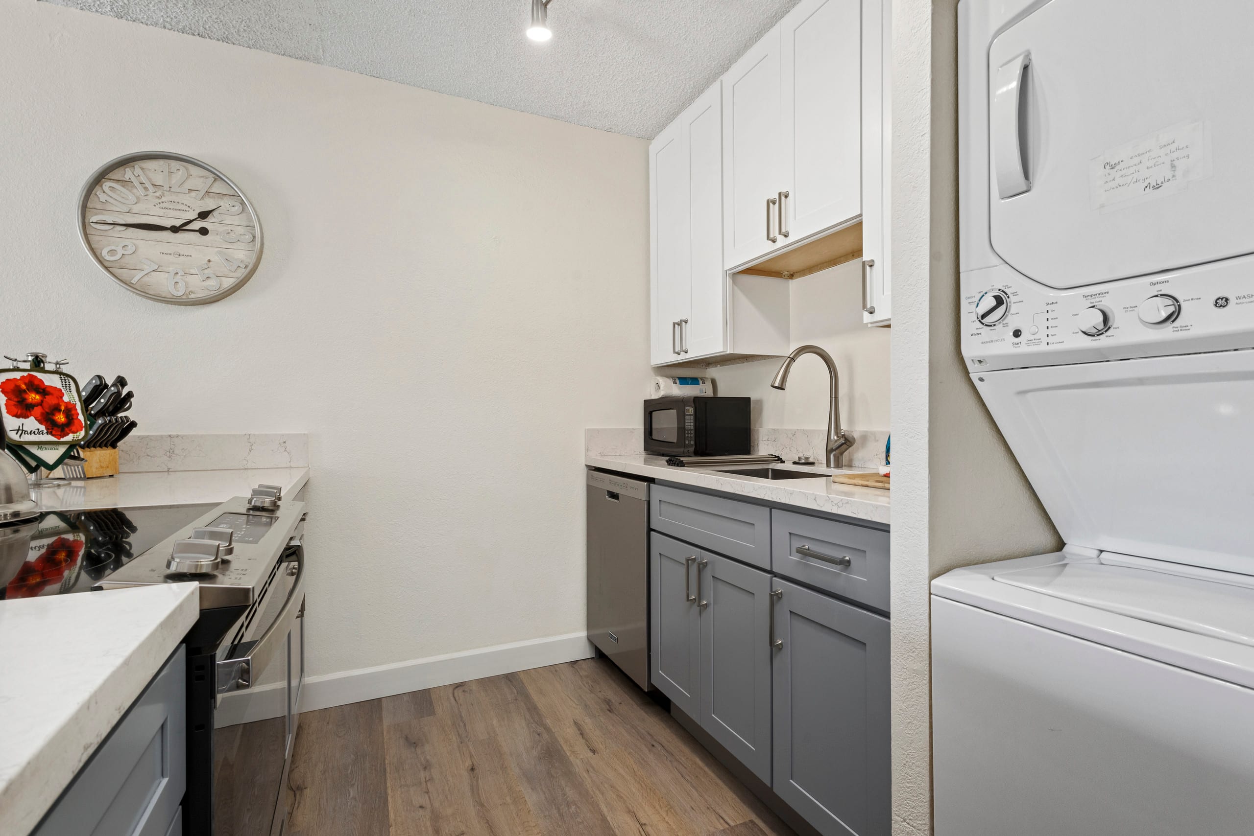 Condo in Kihei · ★4.17 · 1 bedroom · 2 beds · 1 bath - Image 11