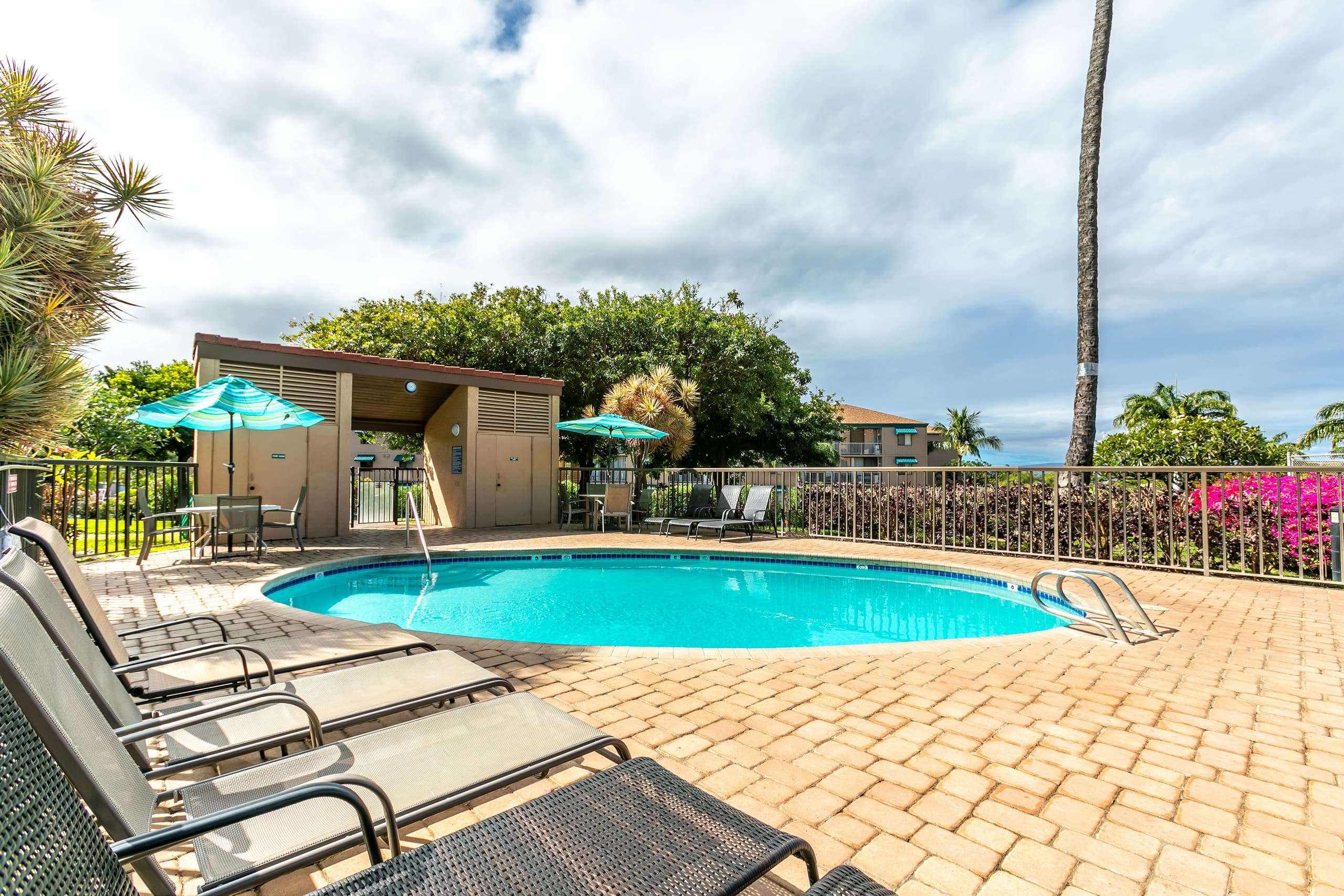 Condo in Kihei · ★4.17 · 1 bedroom · 2 beds · 1 bath - Image 20