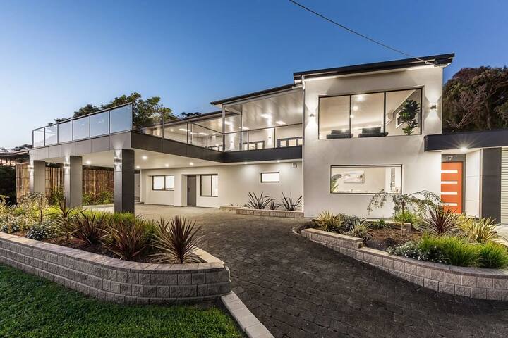 Ellerina Sea Vista | Water Views Pool and Sauna gallery image 3