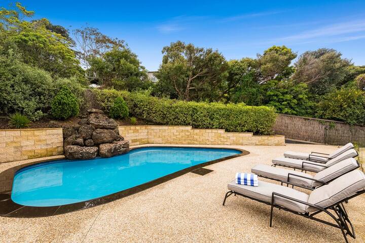 Ellerina Sea Vista | Water Views Pool and Sauna gallery image 2