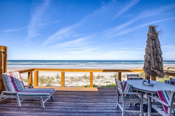 Beachfront With Sun Deck! Pool! Tesla Charger! - New Smyrna Beach, FL
