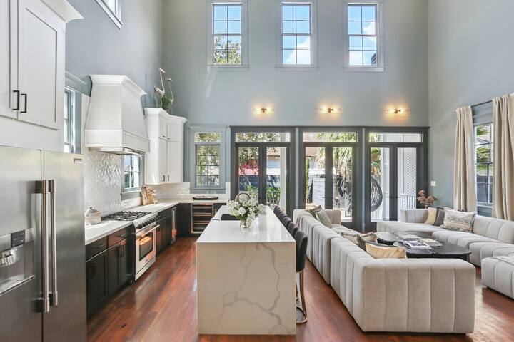 Designer Home on Magazine | Pool and Spa gallery image 4