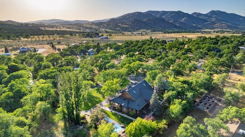 Tehachapi County Estate