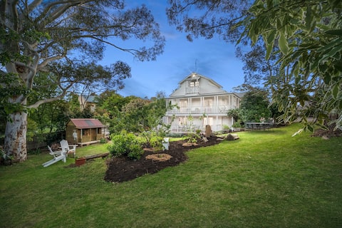 Hamptons House:5 Bedrooms,Spa,Fire