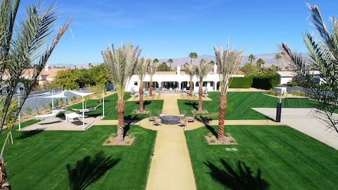Delaware Estate - Luxury Pool, Volleyball & Golf