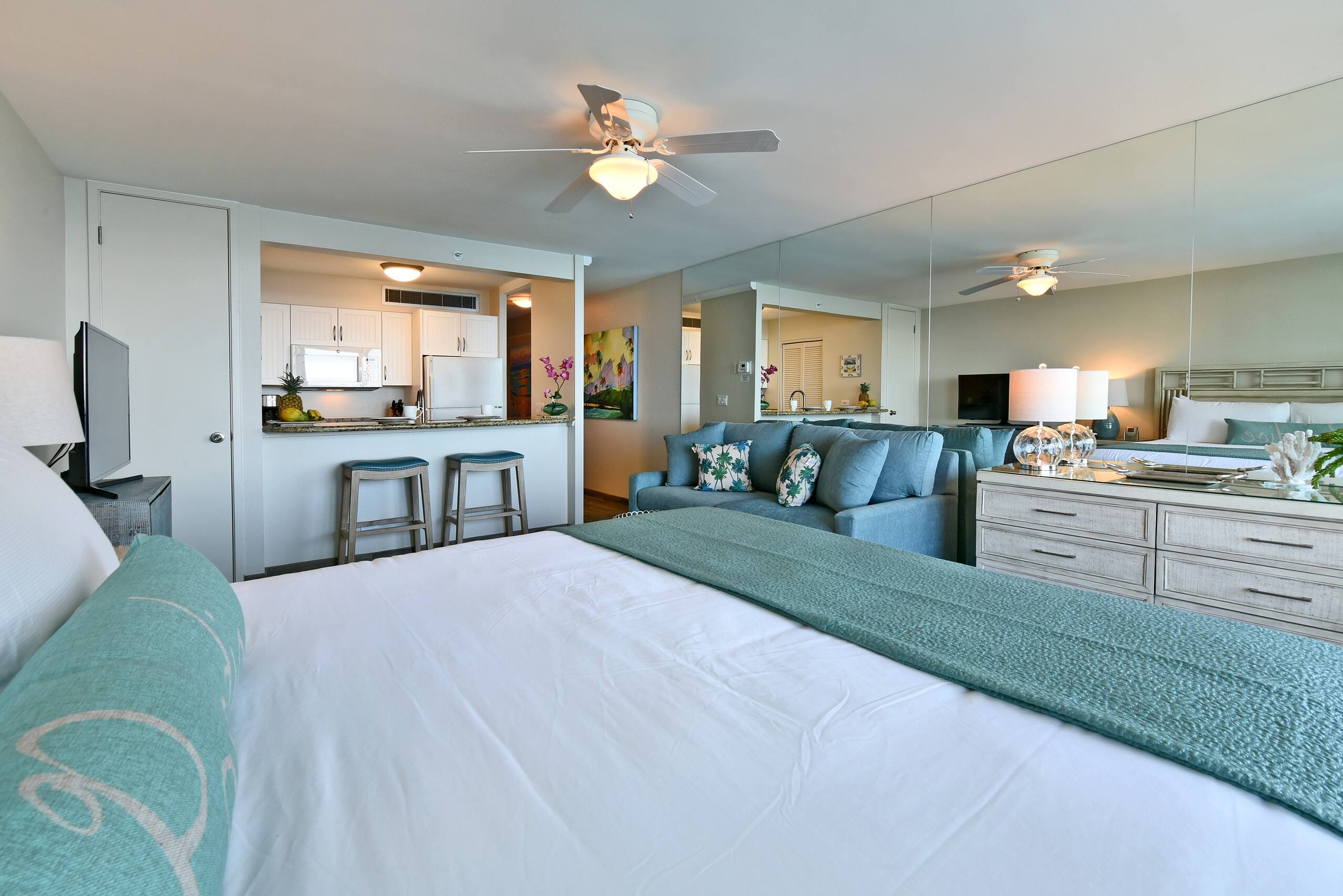 Condo in Lahaina · ★4.87 · 1 bedroom · 1 bed · 1 bath - Image 15