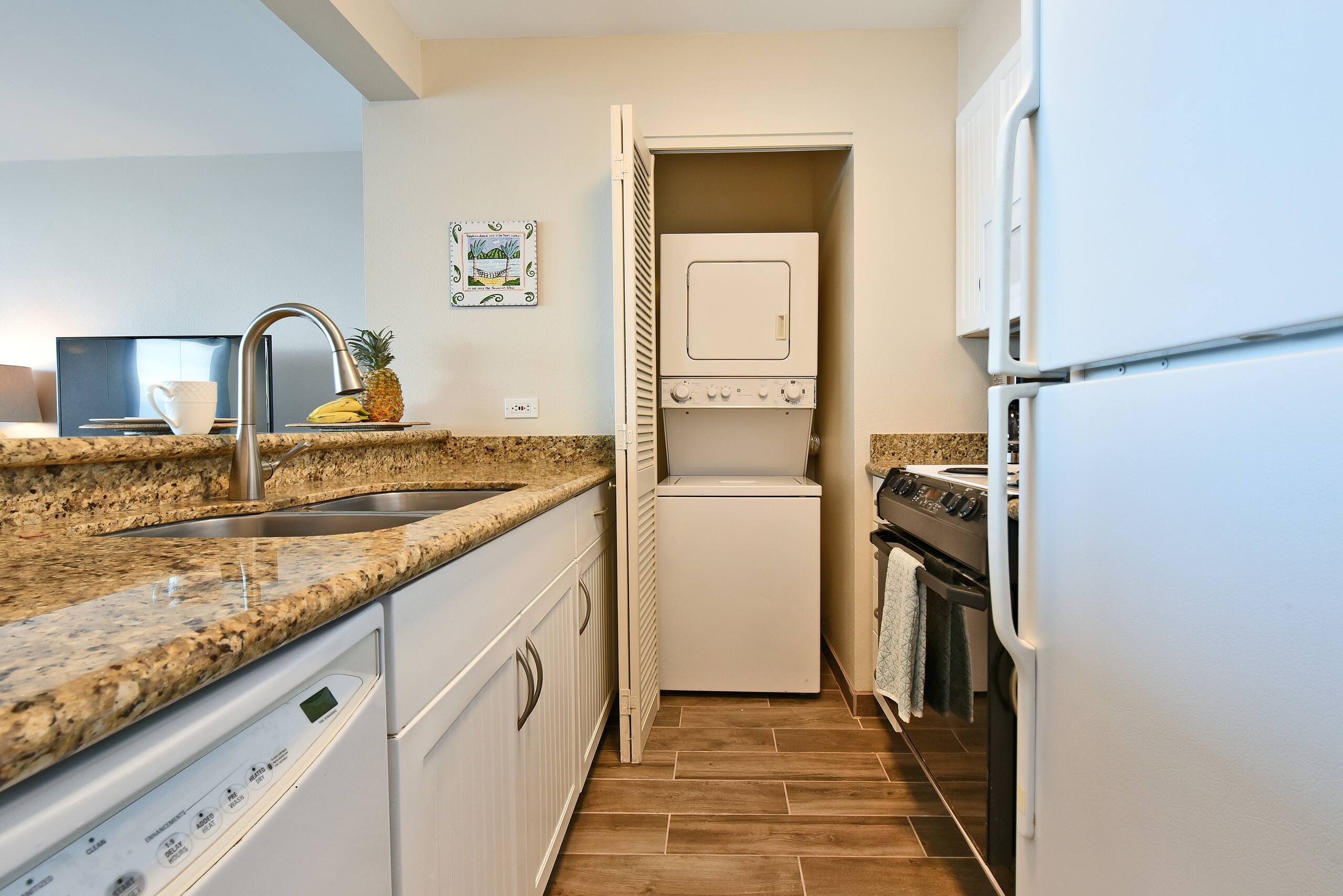 Condo in Lahaina · ★4.87 · 1 bedroom · 1 bed · 1 bath - Image 22
