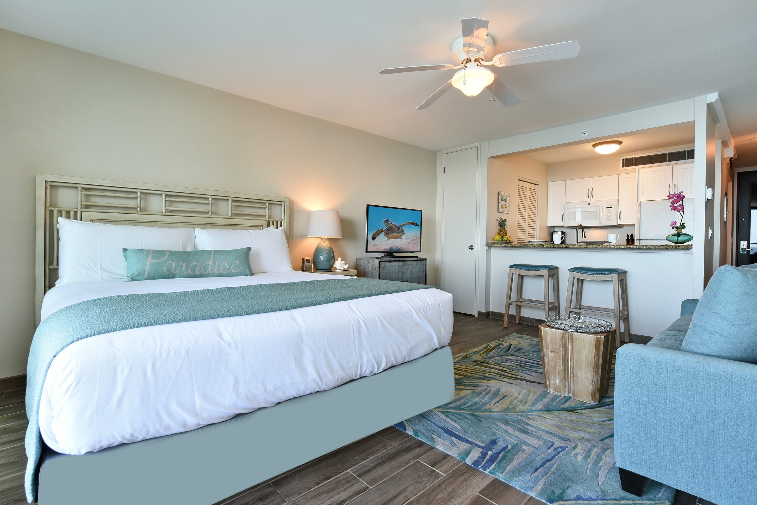 Condo in Lahaina · ★4.87 · 1 bedroom · 1 bed · 1 bath - Image 3