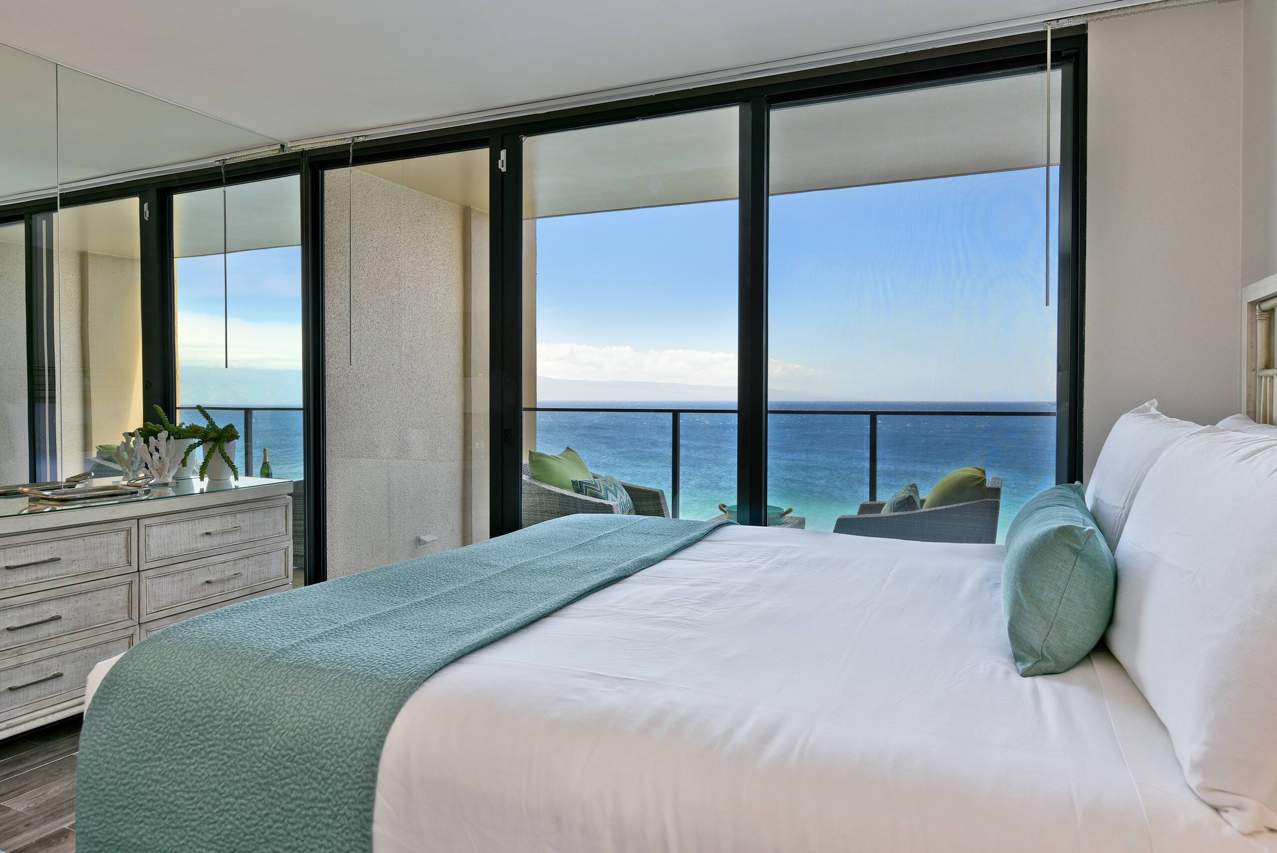 Condo in Lahaina · ★4.87 · 1 bedroom · 1 bed · 1 bath - Image 13