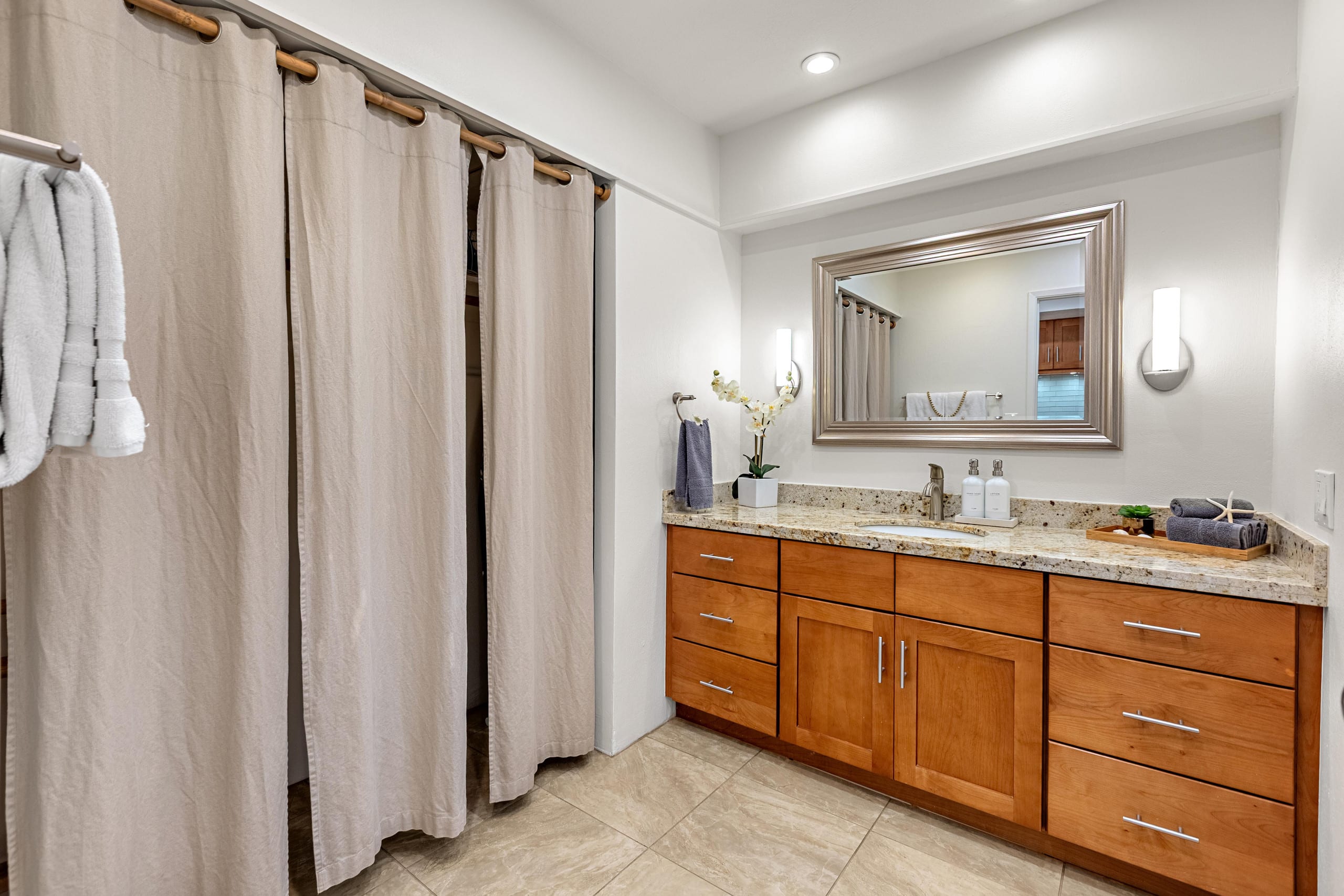 Home in Kaanapali · ★4.85 · Studio · 1 bed · 1 private bath - Image 17