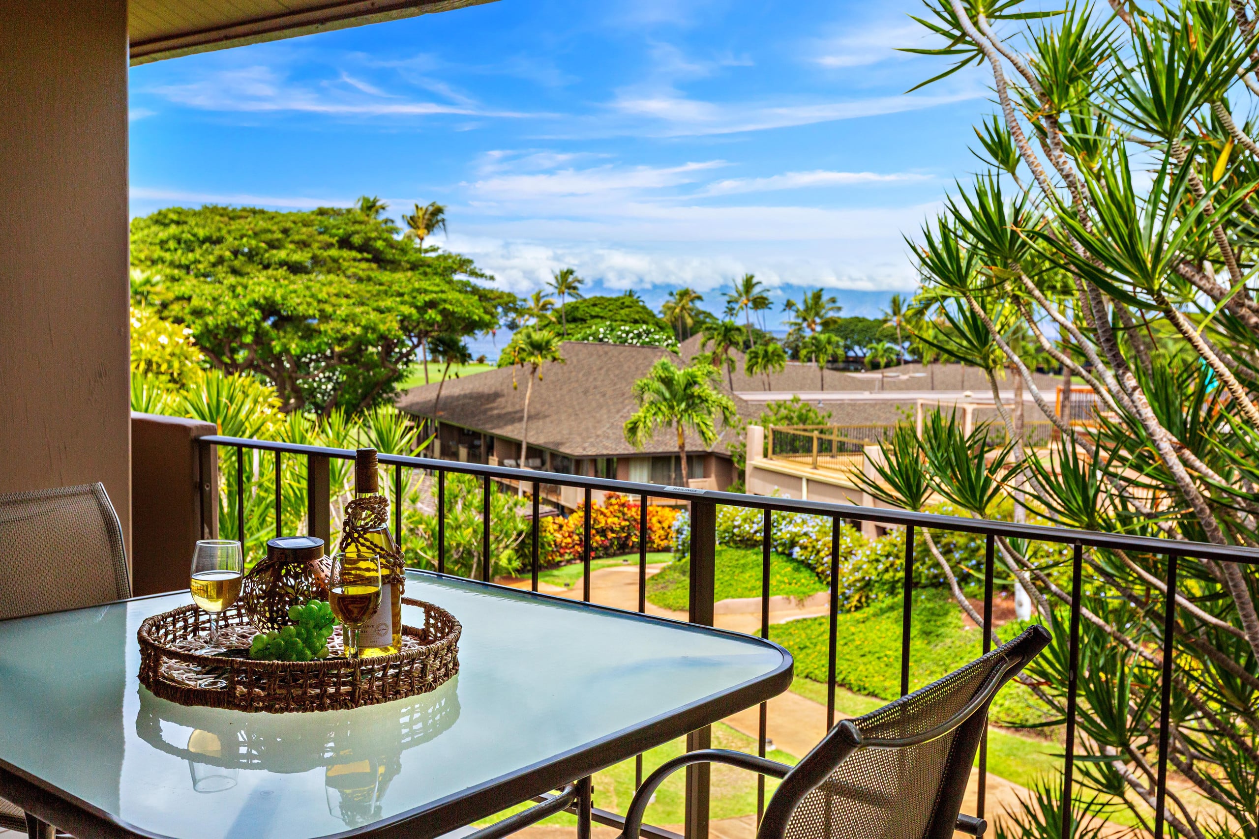 Home in Kaanapali · ★4.85 · Studio · 1 bed · 1 private bath - Image 13