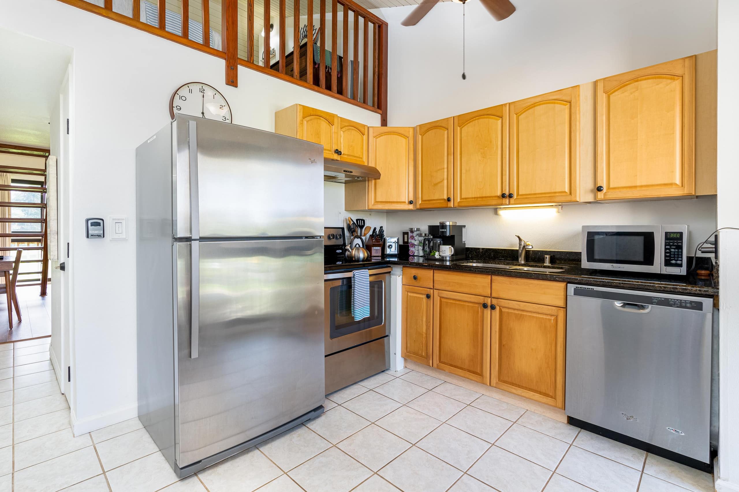 Turtle Bay Top Floor Studio unit 164 with Split AC - Image 12