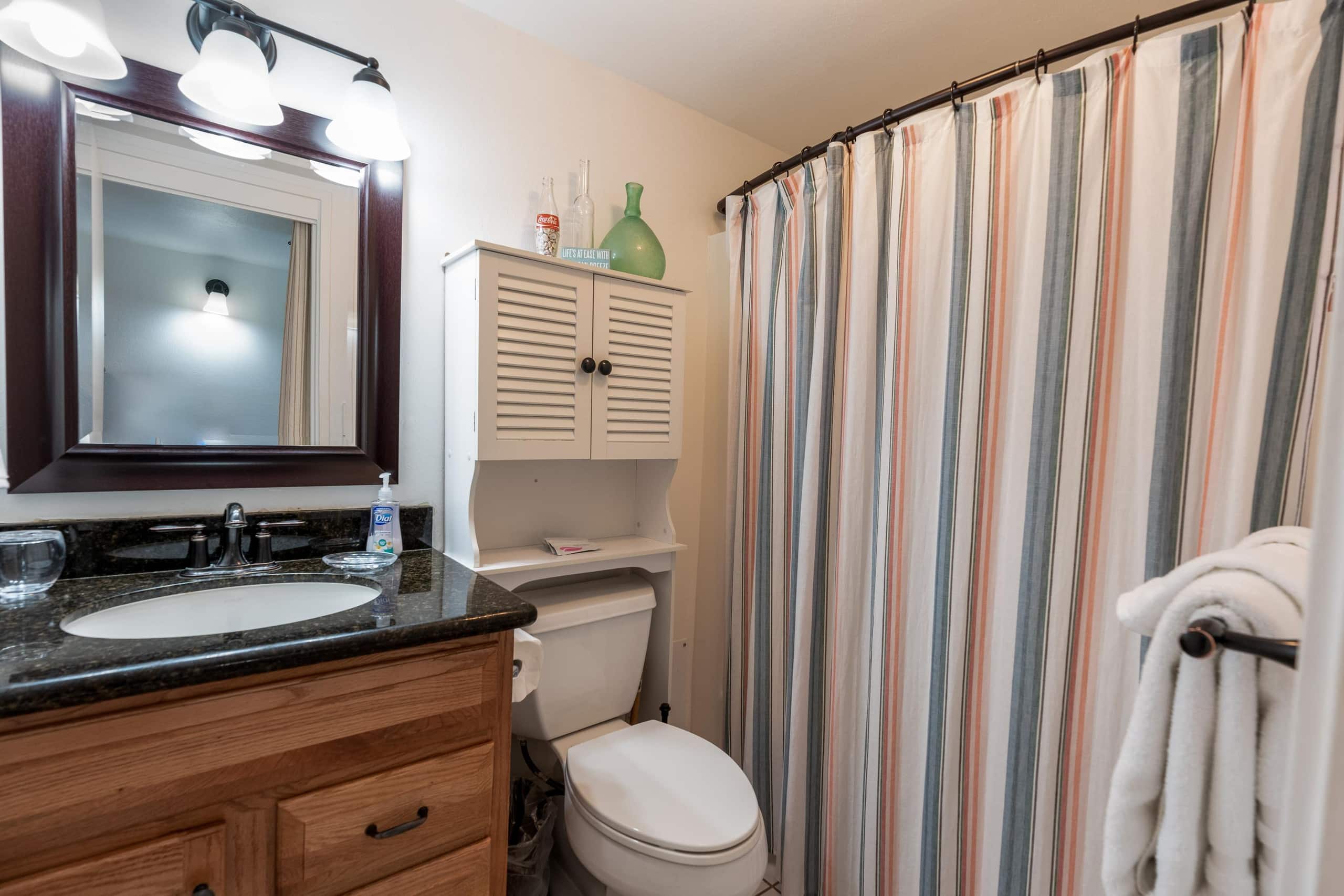 Turtle Bay Top Floor Studio unit 164 with Split AC - Image 14