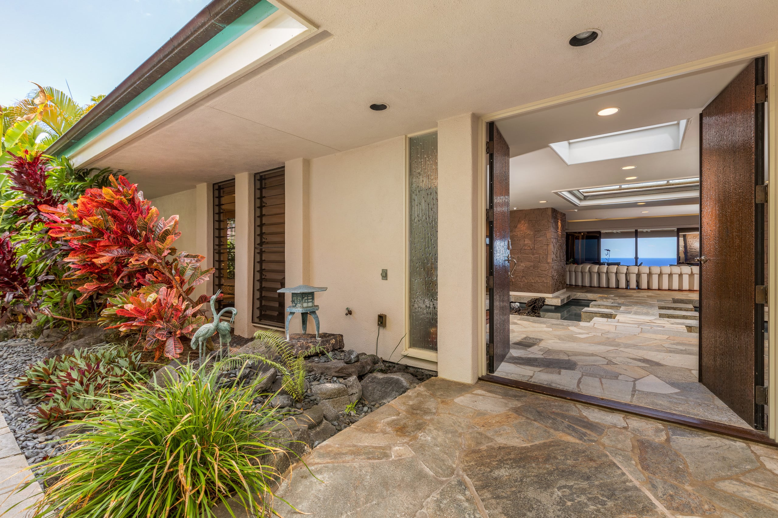Home in Kailua-Kona · ★4.66 · 4 bedrooms · 5 beds · 3.5 baths - Image 45