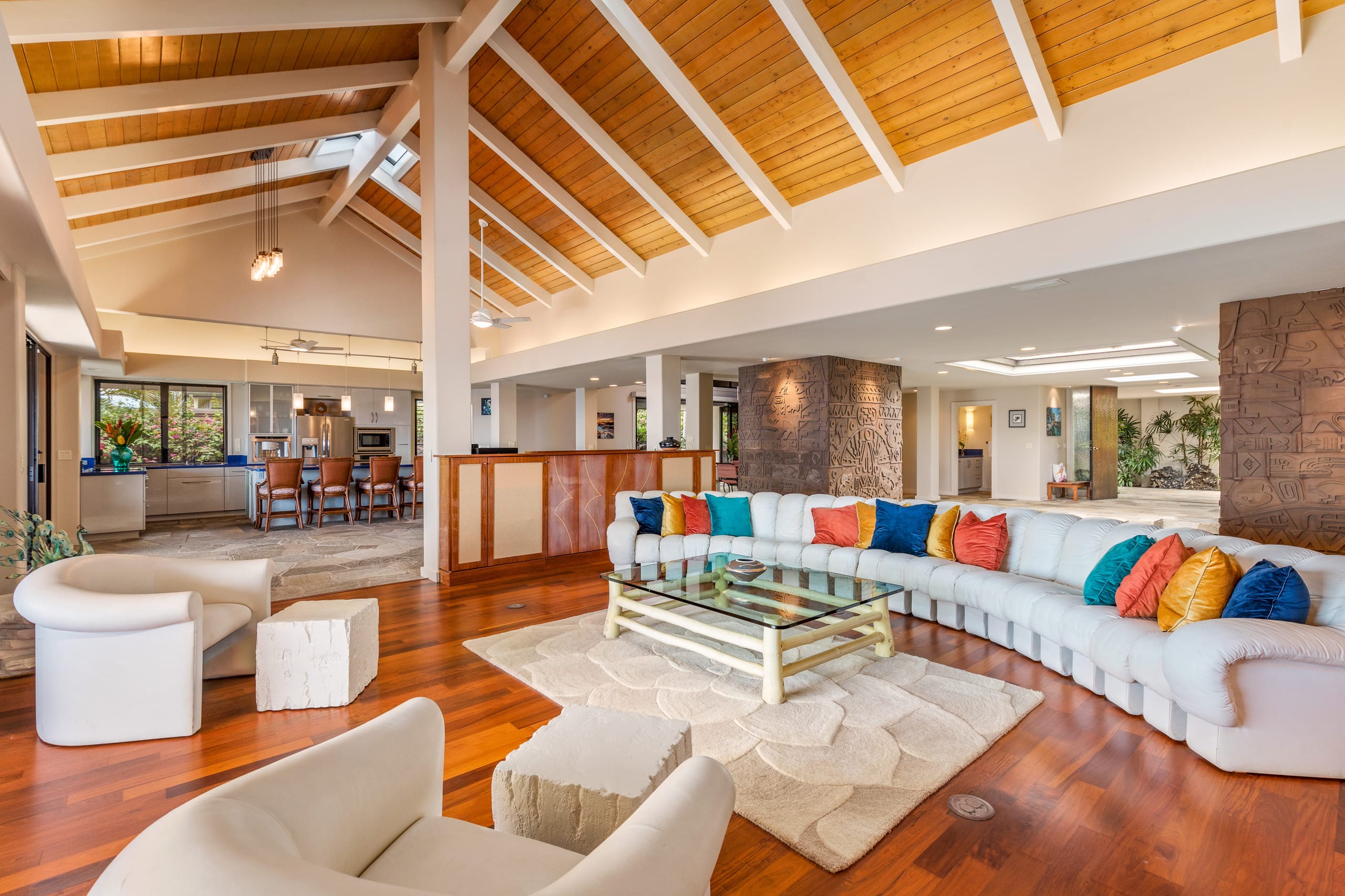 Home in Kailua-Kona · ★4.66 · 4 bedrooms · 5 beds · 3.5 baths - Image 19
