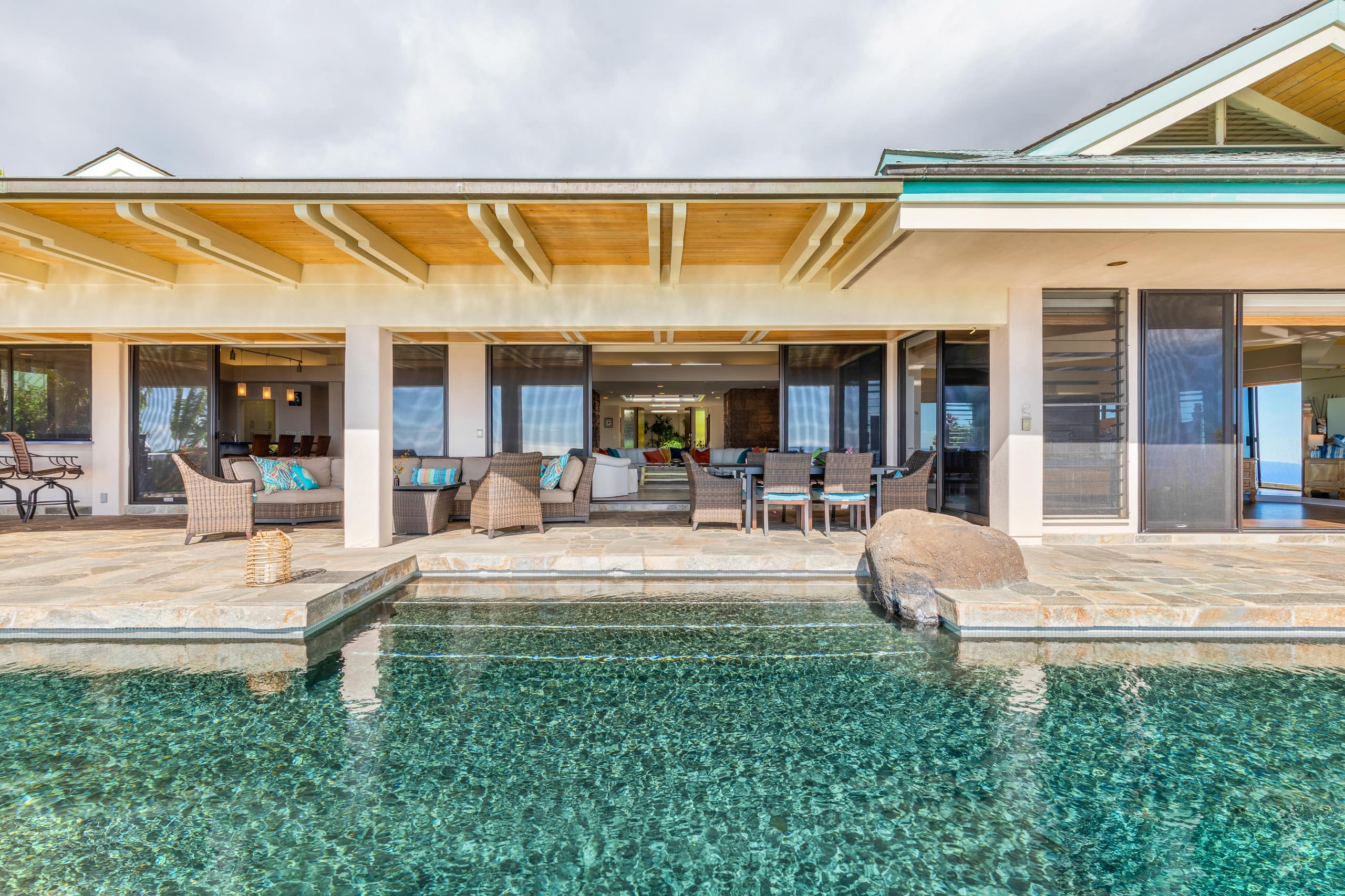 Home in Kailua-Kona · ★4.66 · 4 bedrooms · 5 beds · 3.5 baths - Image 9