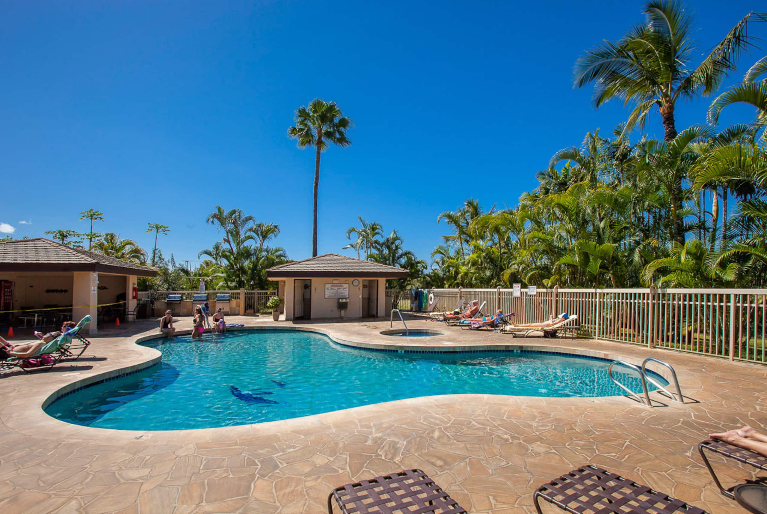 Condo in Kihei · ★4.91 · 1 bedroom · 2 beds · 2 shared baths - Image 31