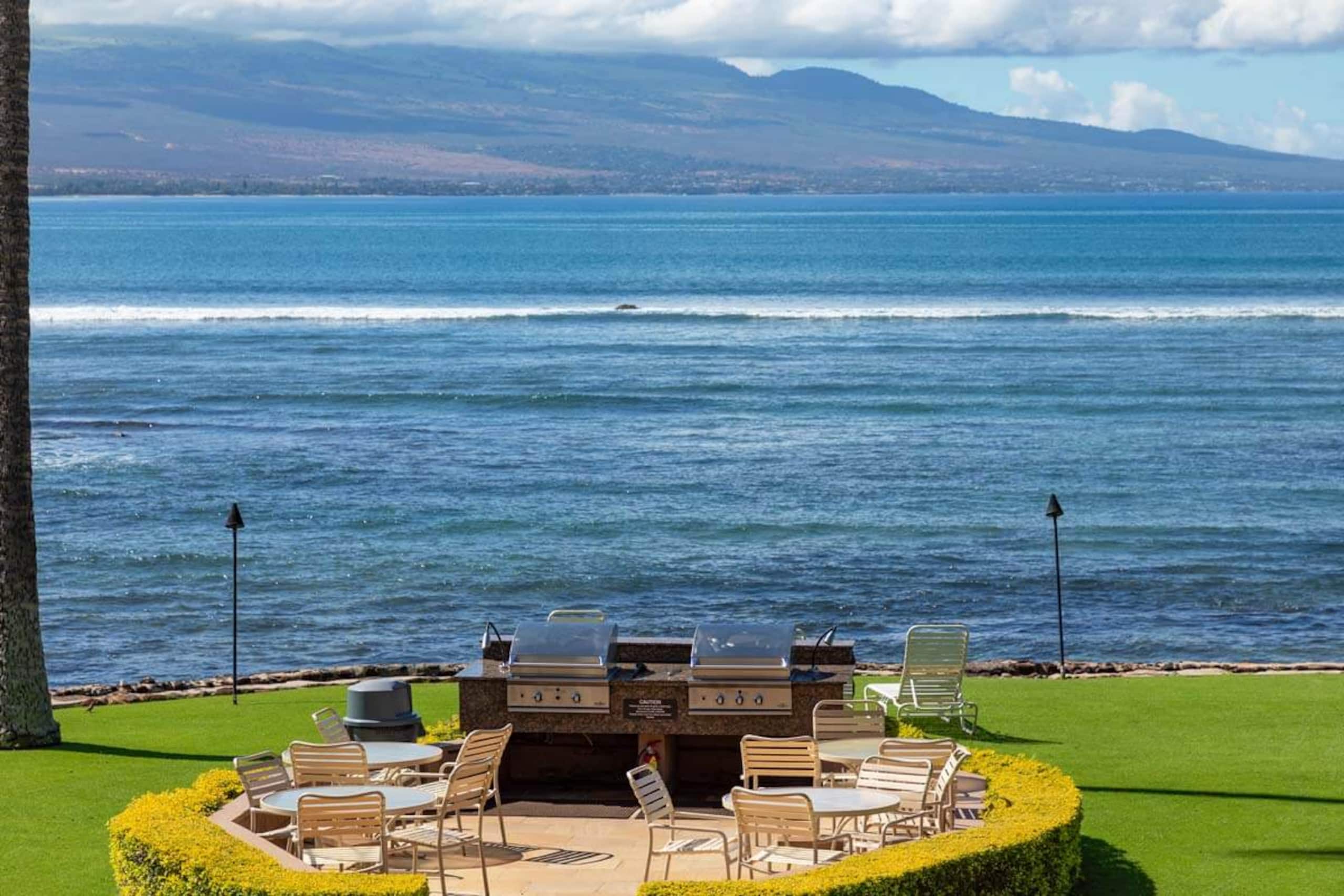 Condo in Wailuku · ★4.85 · 1 bedroom · 2 beds · 1 bath - Image 30