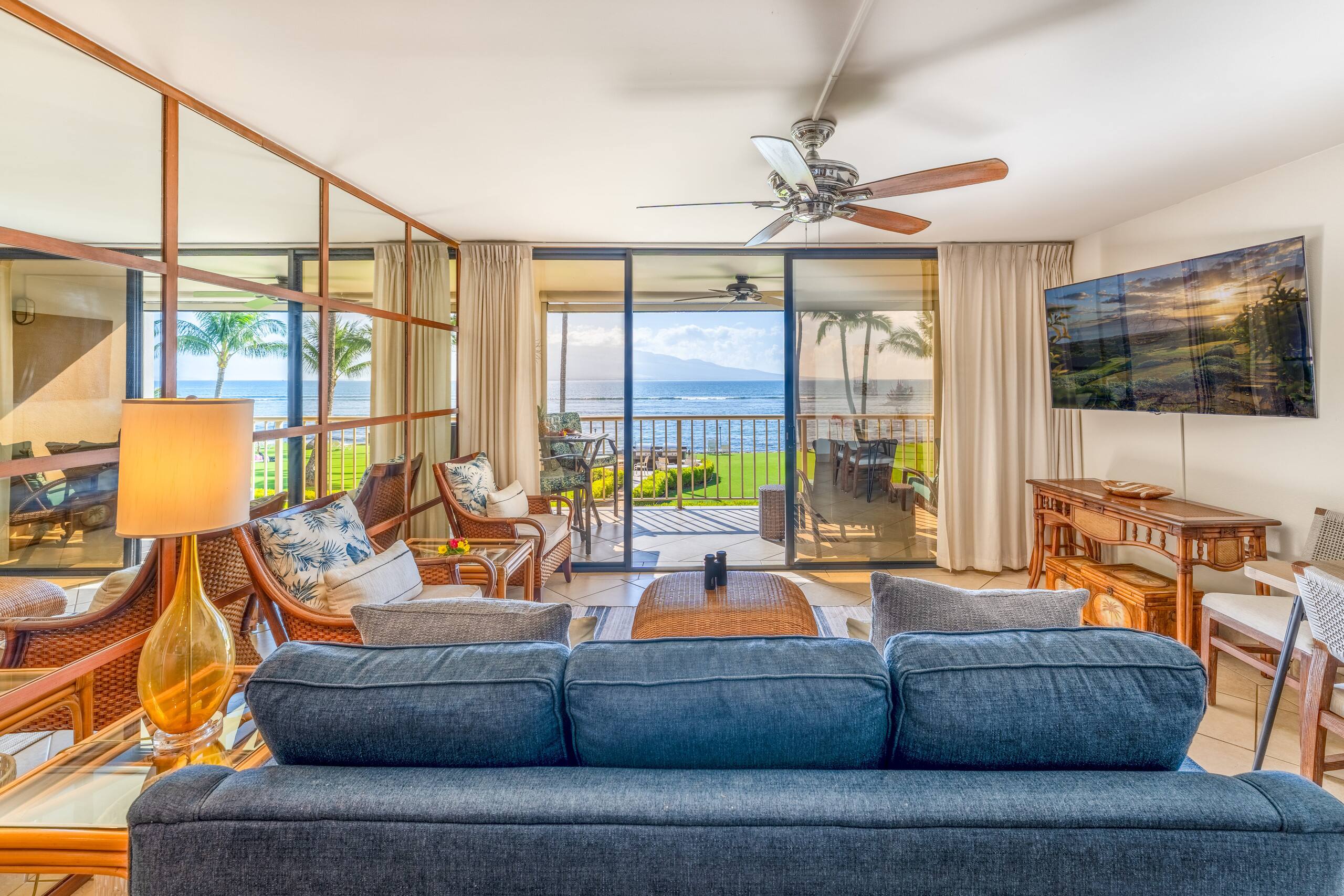 Condo in Wailuku · ★4.85 · 1 bedroom · 2 beds · 1 bath - Image 7