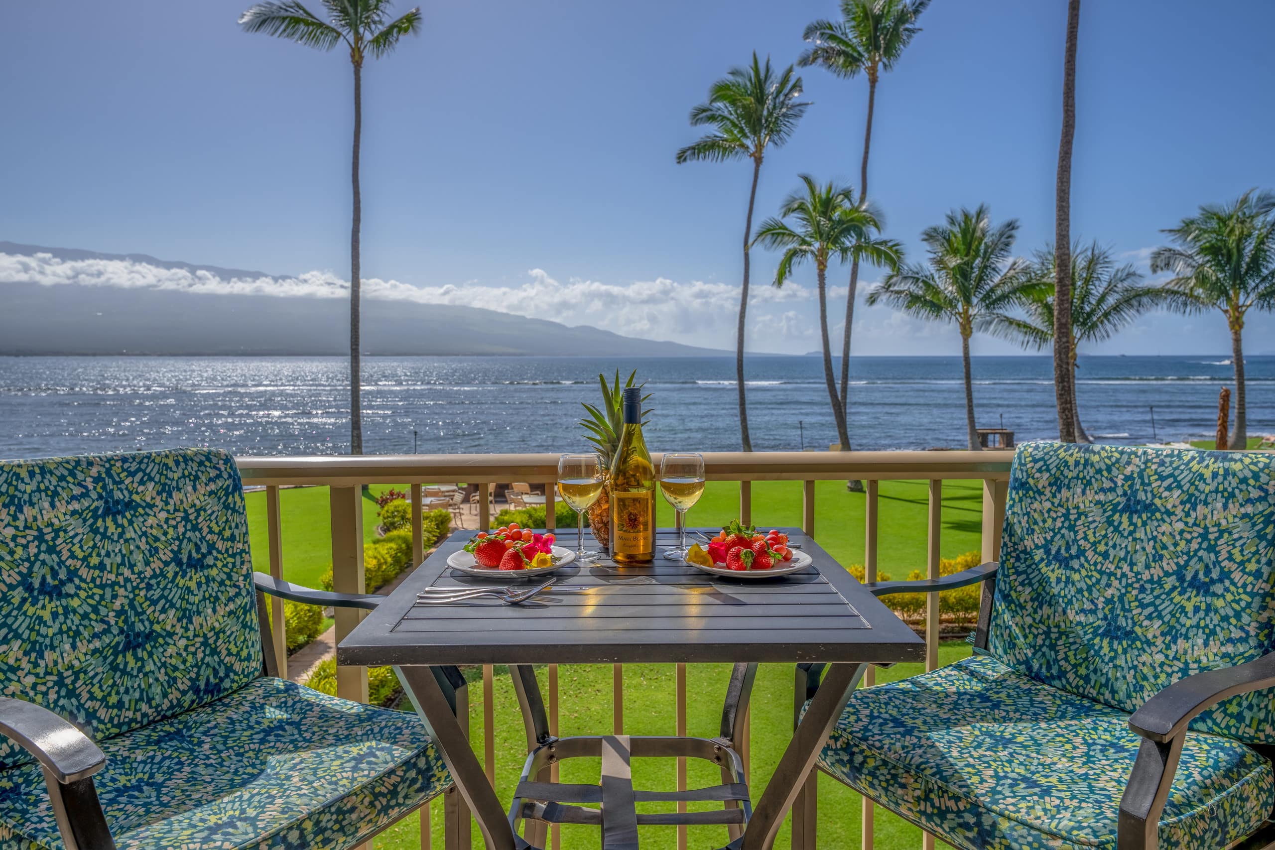 Condo in Wailuku · ★4.85 · 1 bedroom · 2 beds · 1 bath - Image 1