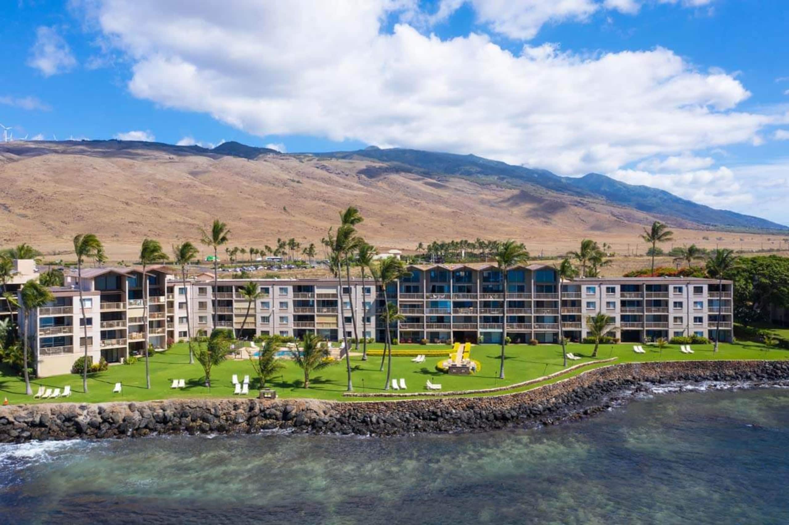 Condo in Wailuku · ★4.85 · 1 bedroom · 2 beds · 1 bath - Image 42