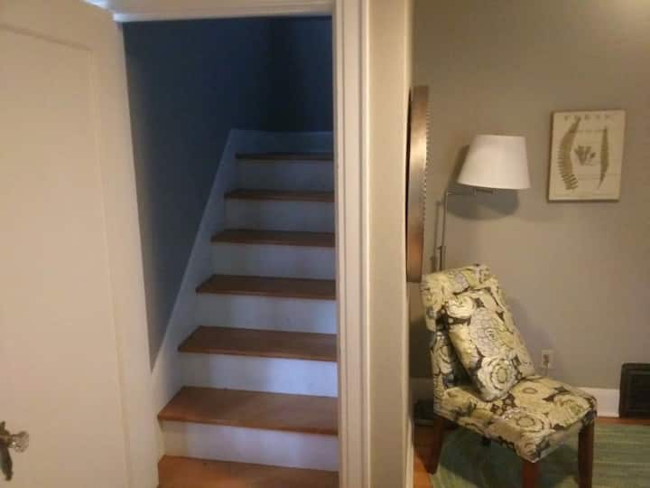 KP1404NW - 2nd Floor - Stairs to 3rd Floor Attic Loft