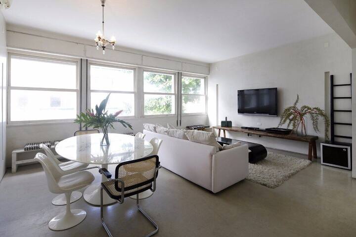 Riou008 Ipanema luxury 3 bdr beach block gallery image 2