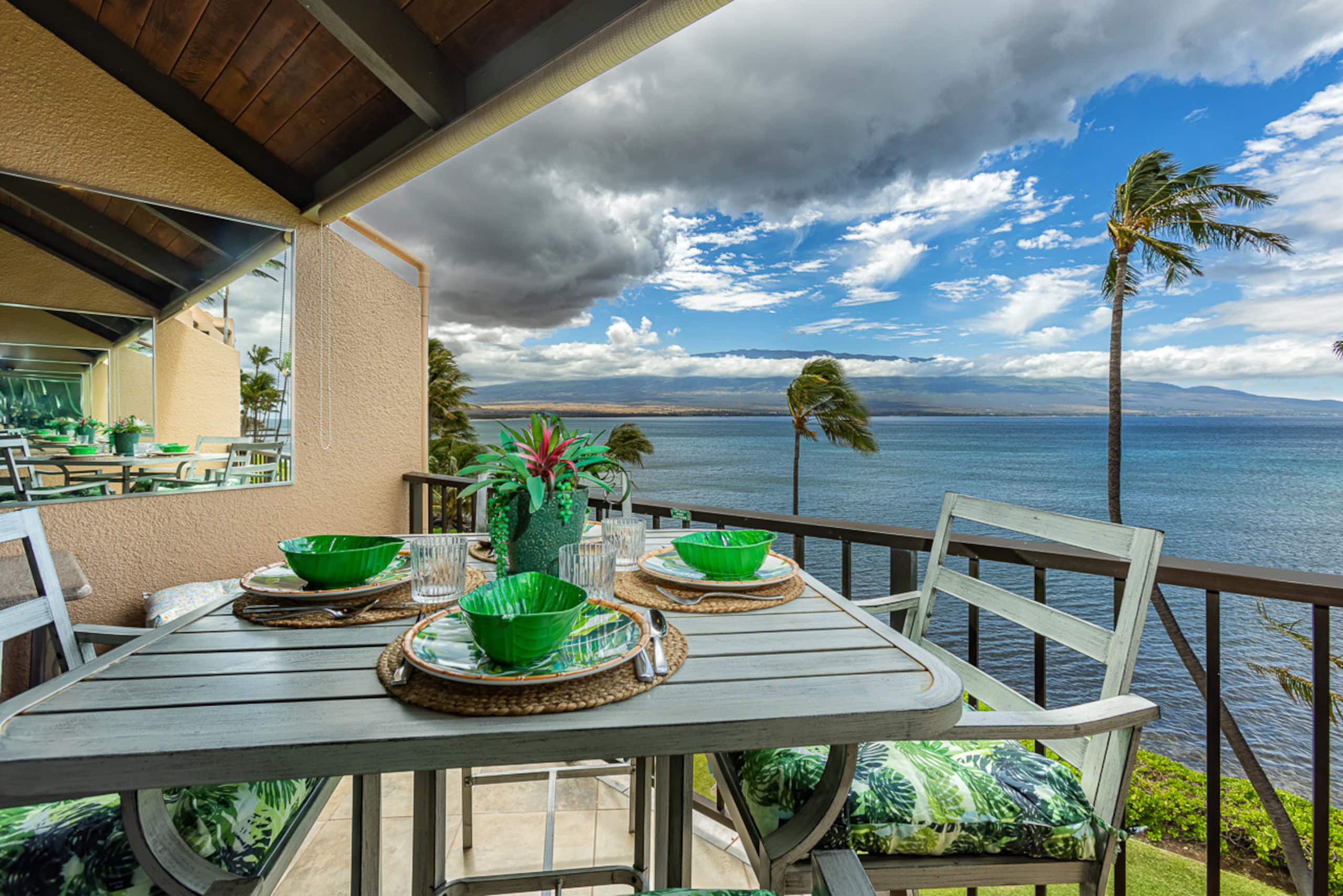 Condo in Wailuku · ★4.41 · 2 bedrooms · 2 beds · 2 shared baths - Image 4