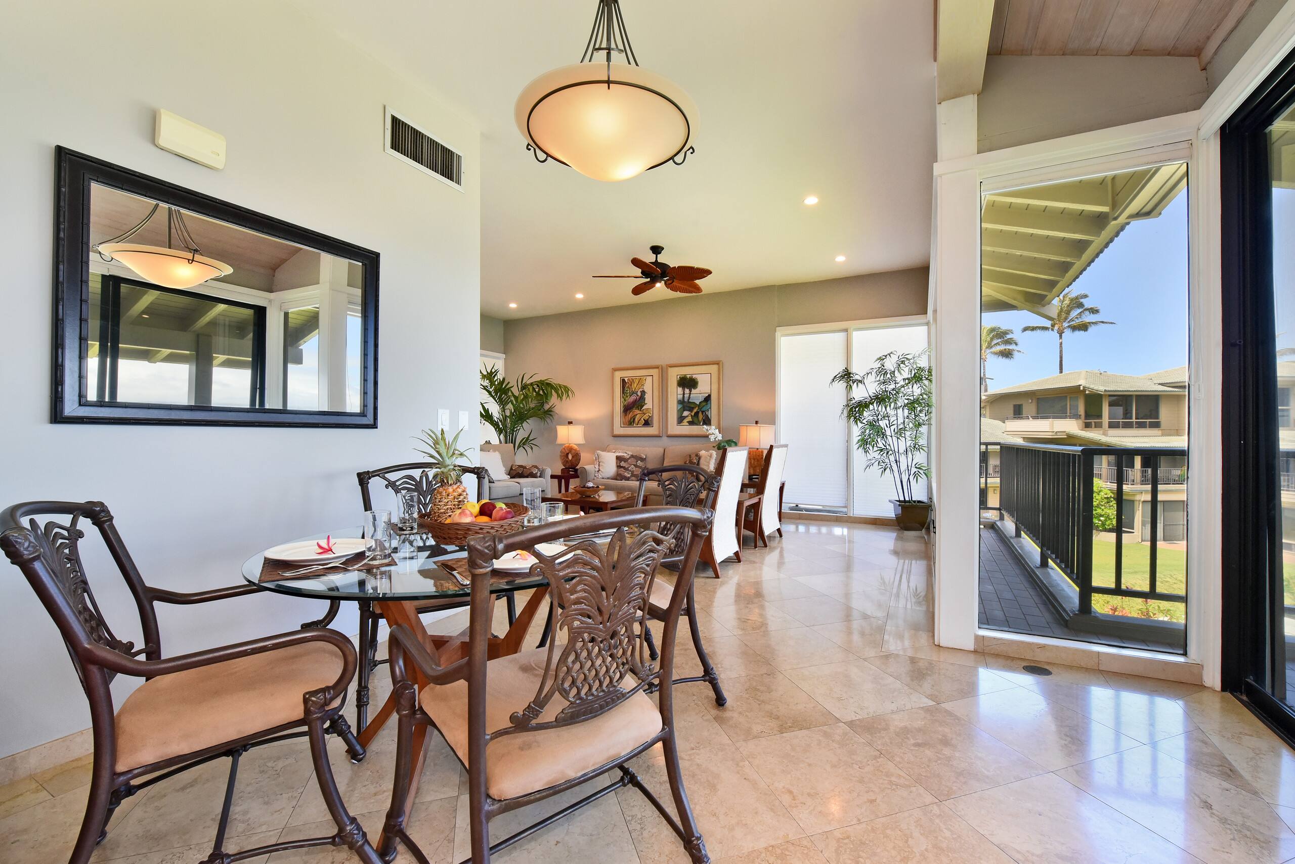 Condo in Lahaina · ★4.71 · 1 bedroom · 2 beds · 1 bath - Image 9