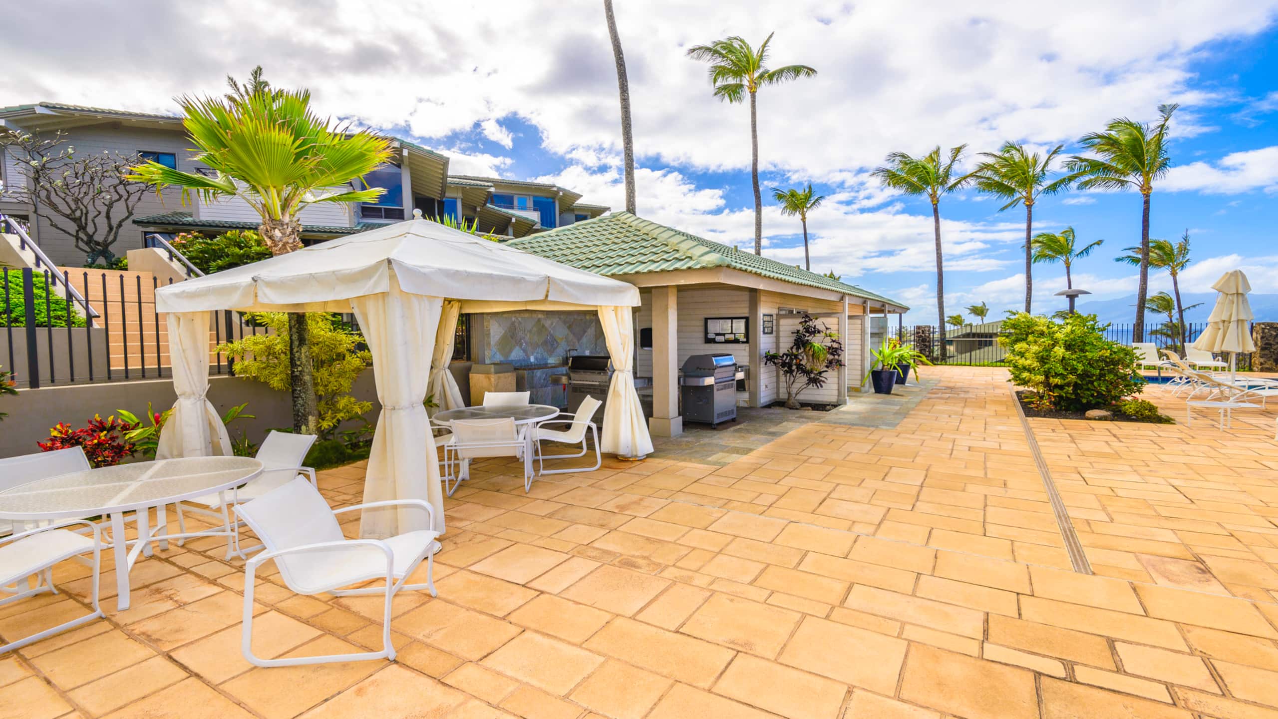 Condo in Lahaina · ★4.71 · 1 bedroom · 2 beds · 1 bath - Image 24