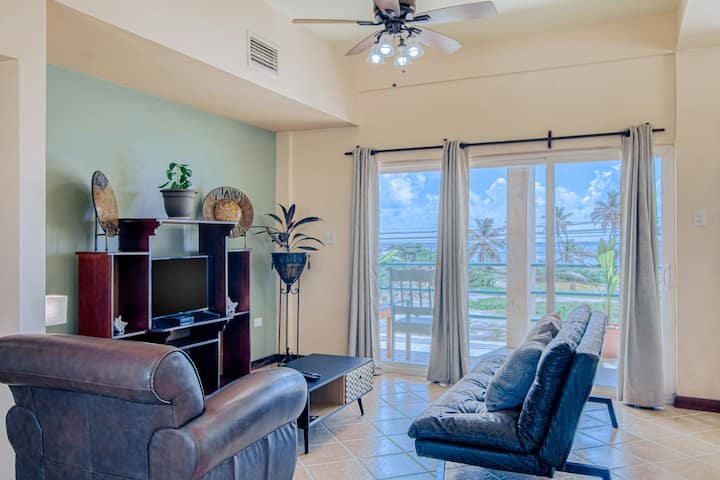 Large 2BR Ocean View Mara Laguna 2nd-Floor in San Pedro