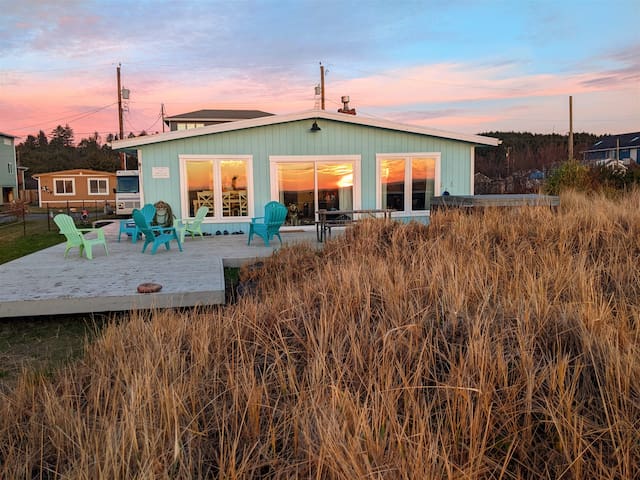 At The Beach Rentals Inc managed Airbnb listing 3