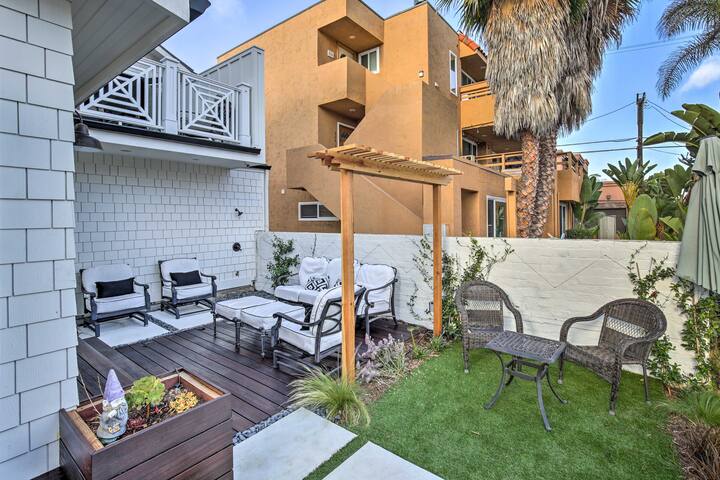 San Diego Home – Walk to Sail Bay & Mission Beach! gallery image 2