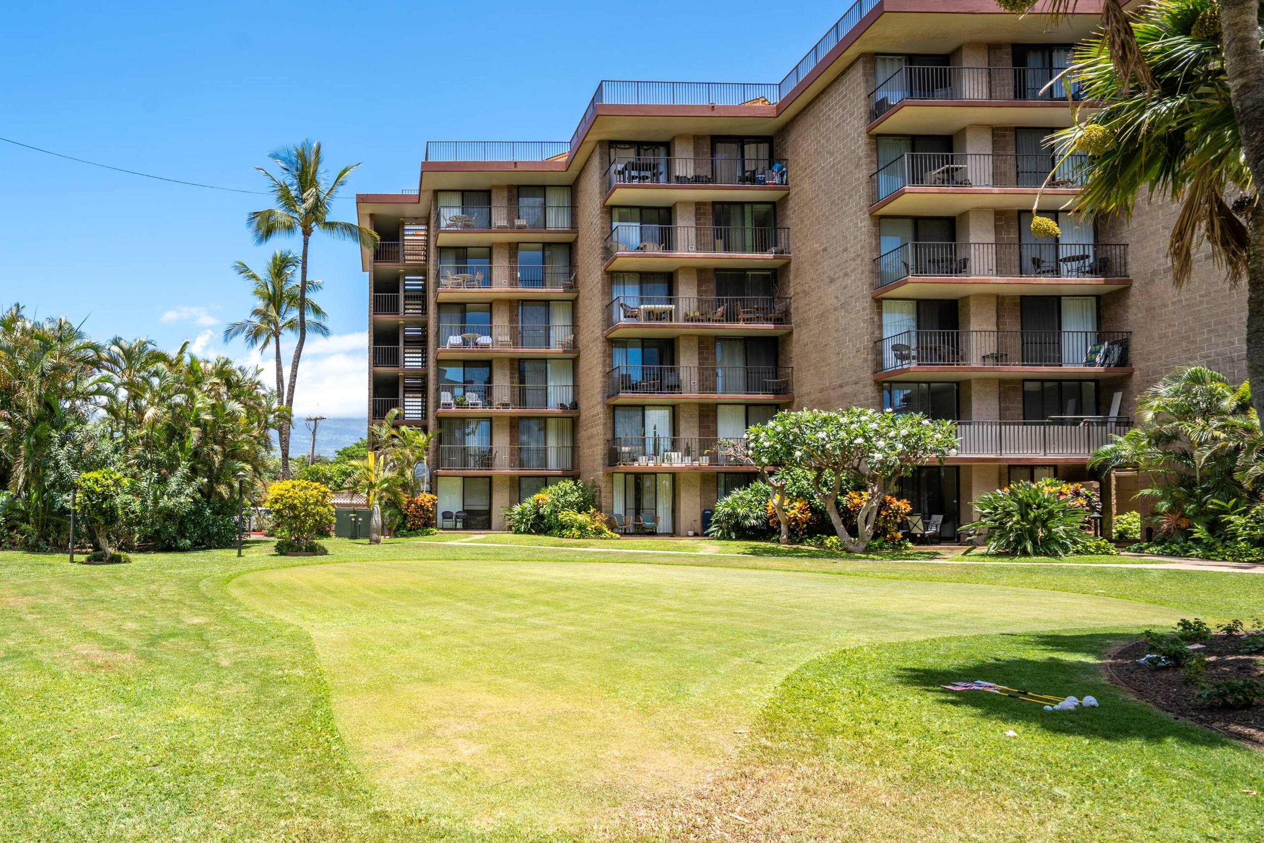 Condo in Kihei · ★4.96 · 1 bedroom · 2 beds · 1 private bath - Image 34