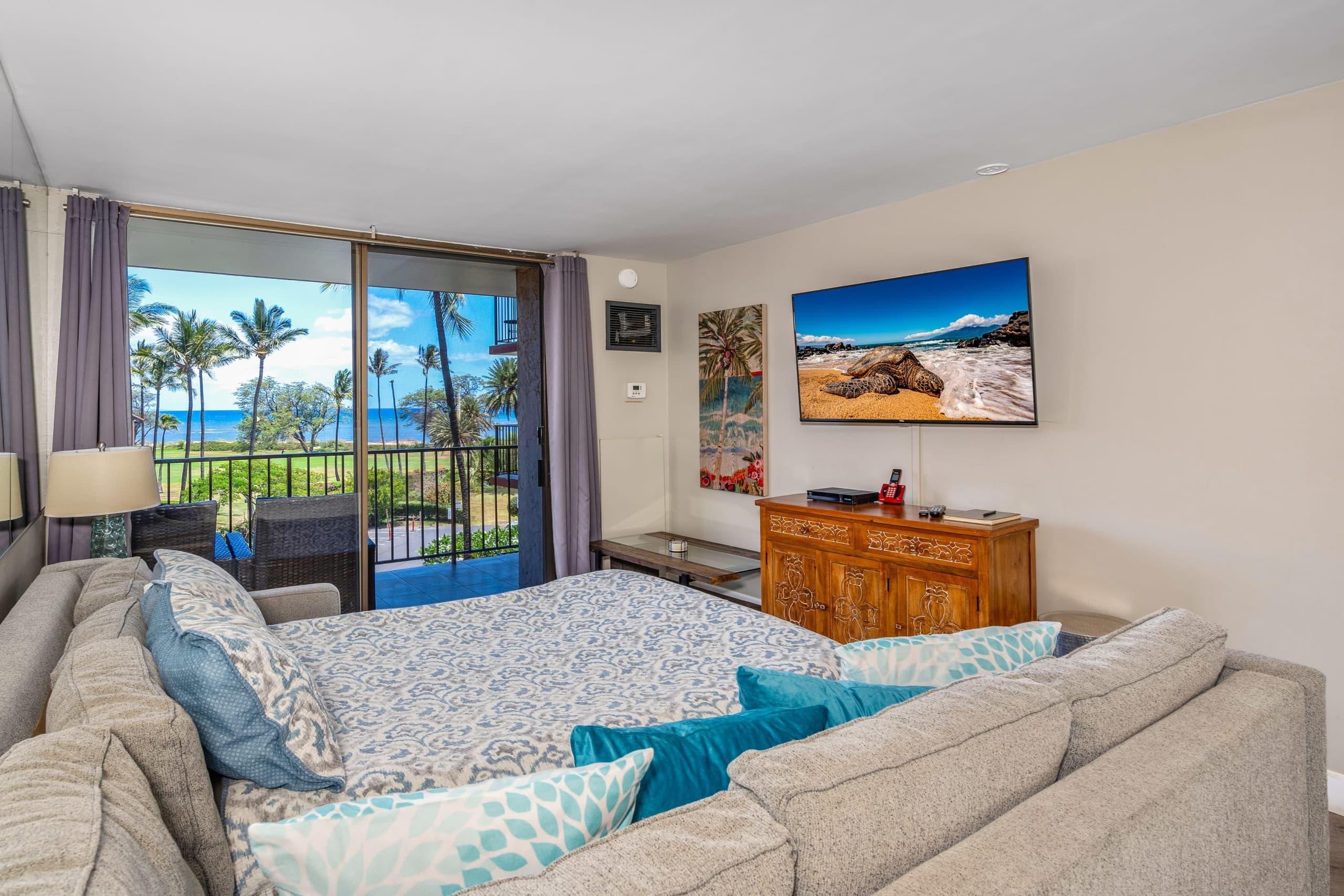 Condo in Kihei · ★4.96 · 1 bedroom · 2 beds · 1 private bath - Image 25